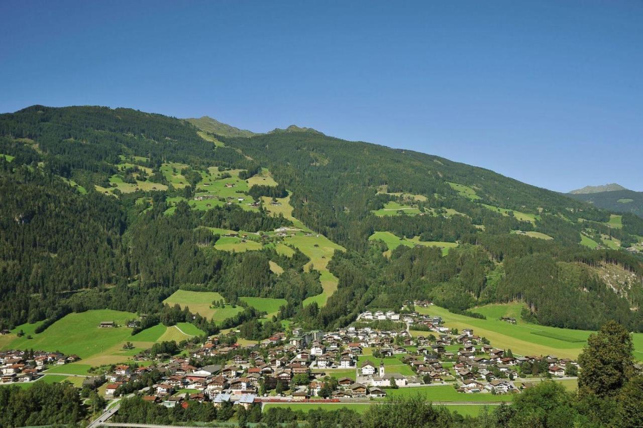 Apart M Aschau Im Zillertal Eksteriør bilde